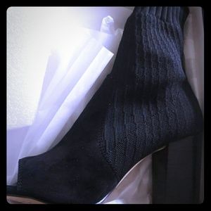 Splendid Nuru Block Suede